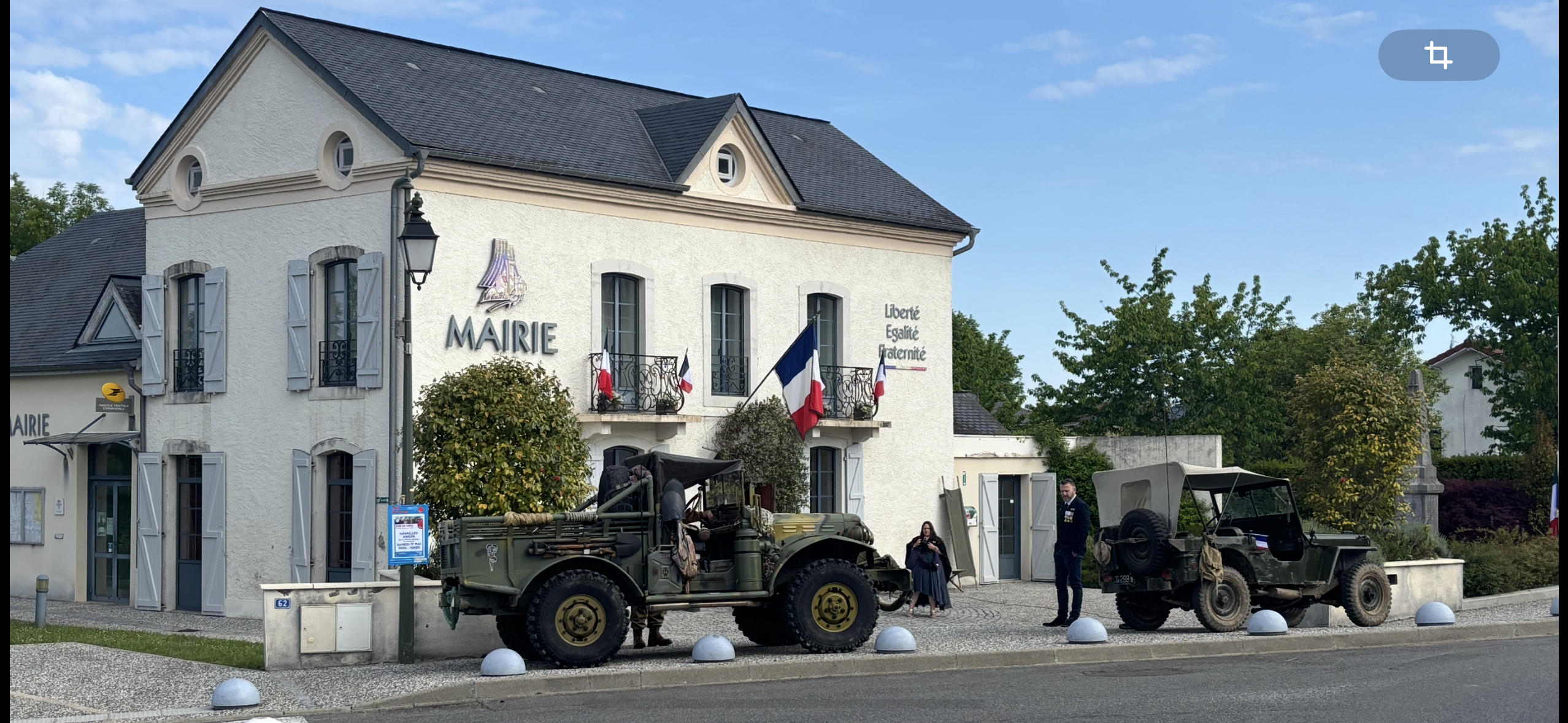 La_mairie_avant_la_cérémonie.png
